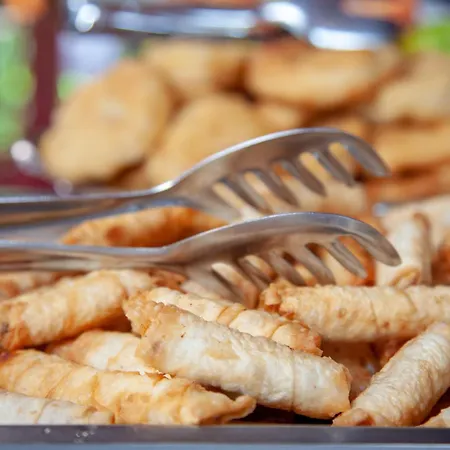 بنسيون وبنغلات باريز Çıralı