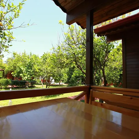 Baris & Prázdninový areál 2*