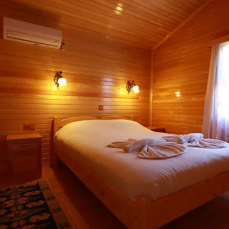 Baris & Holiday park