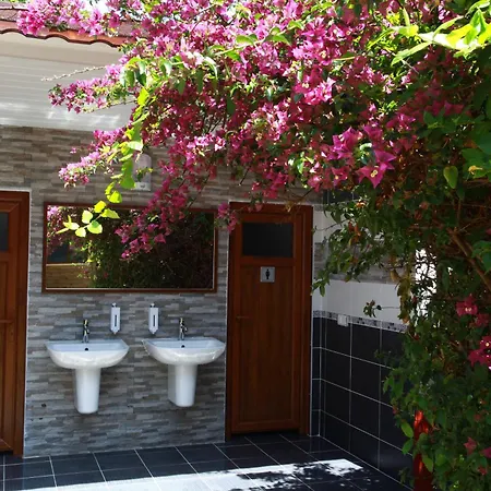 Baris & Holiday park Cirali